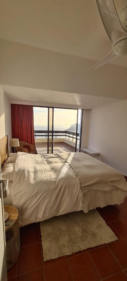 With A Stunning View Over Sesimbra
